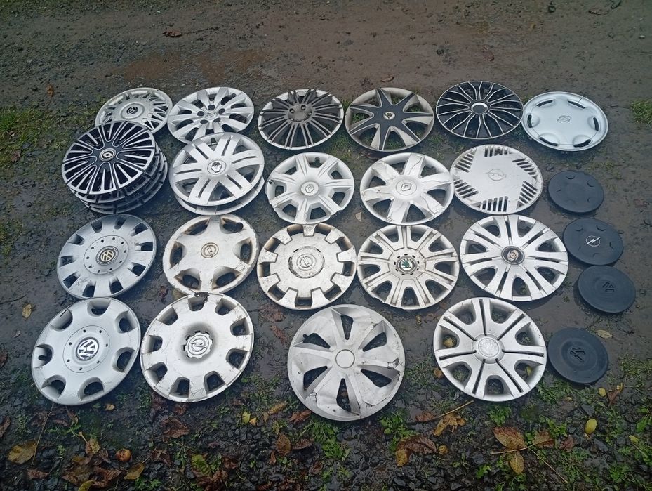 Продам ковпаки б/у від R15 і вище..