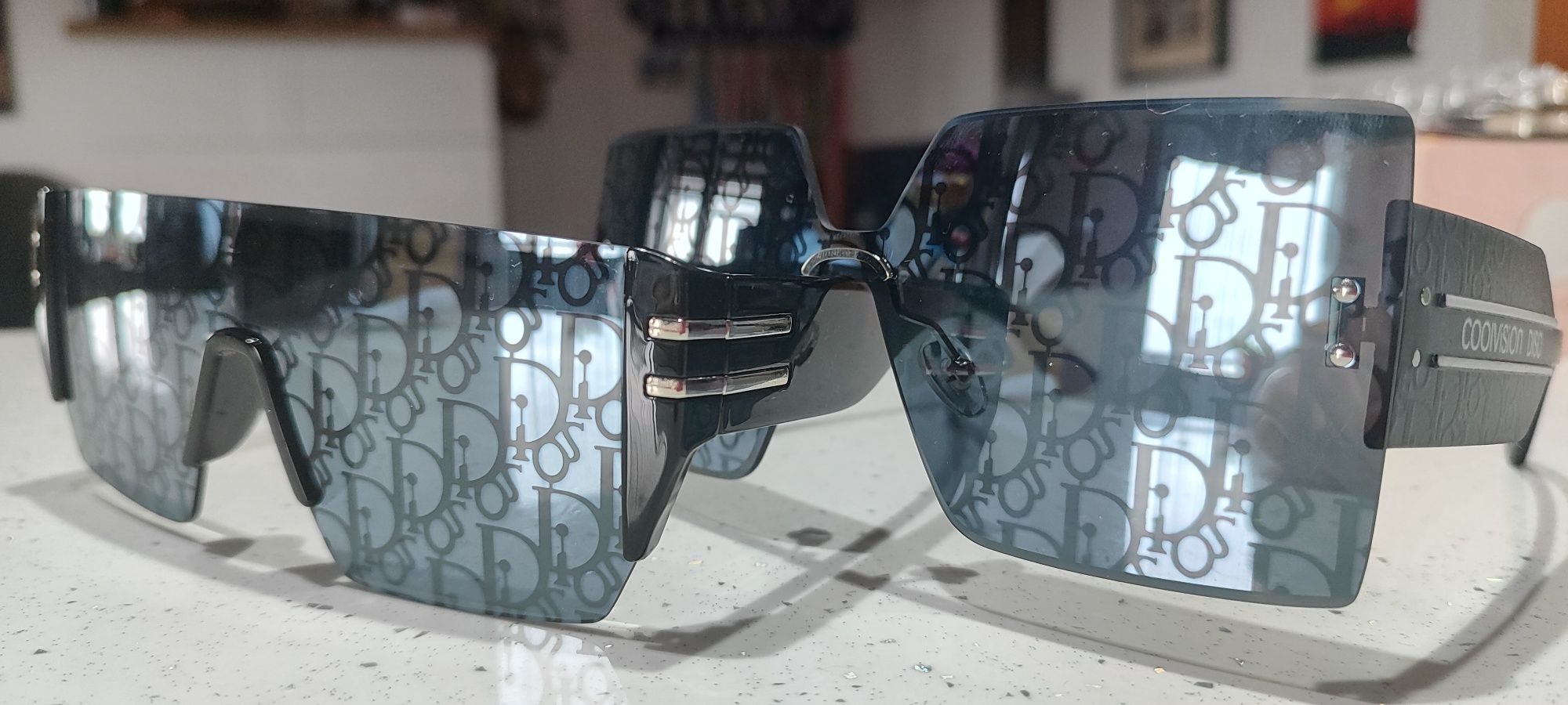 Hit Diso okulary logowane unisex 1 para