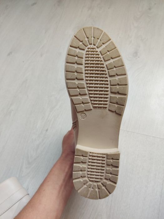 Черевики чоботи демі