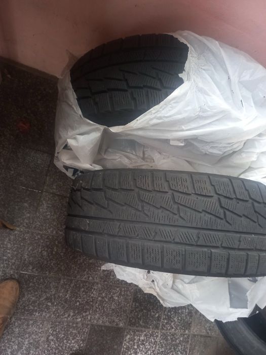 Продам зимнюю резину