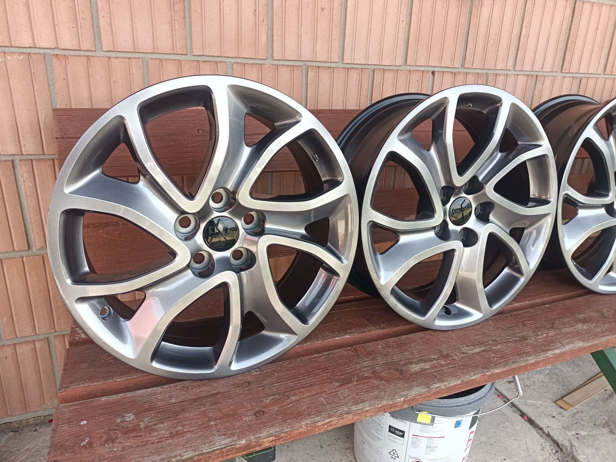 Felgi 5x114,3 R18 Mitsubishi