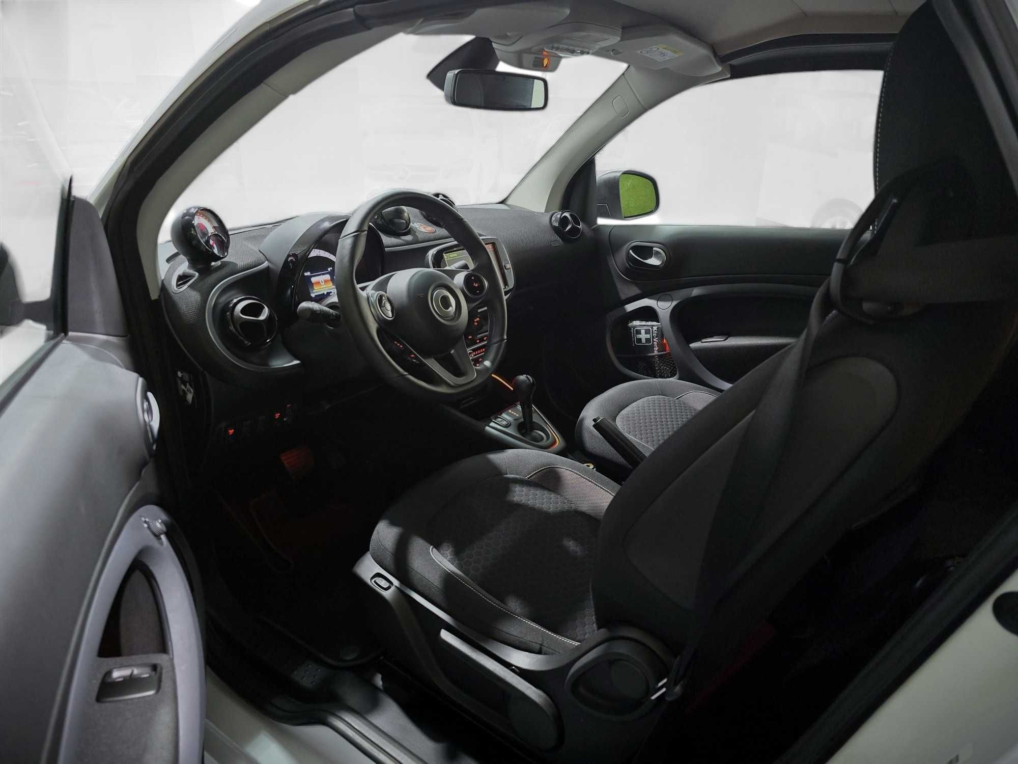 Smart Fortwo Cabrio EQ Passion, 8.000km, 12.2022, COMO NOVO