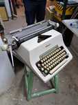 Maquina de escrever Olympia