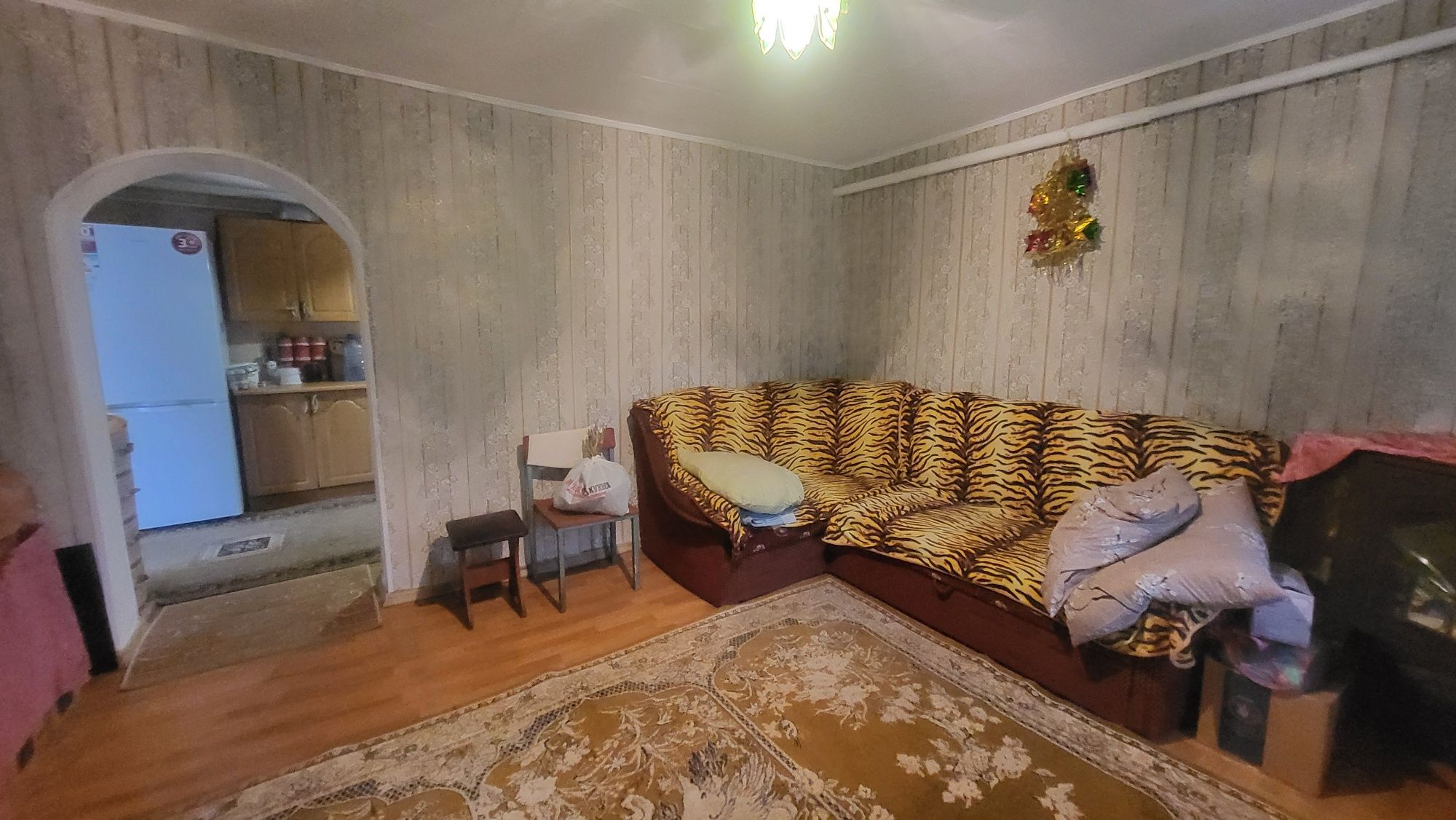 Продаю будинок за містом