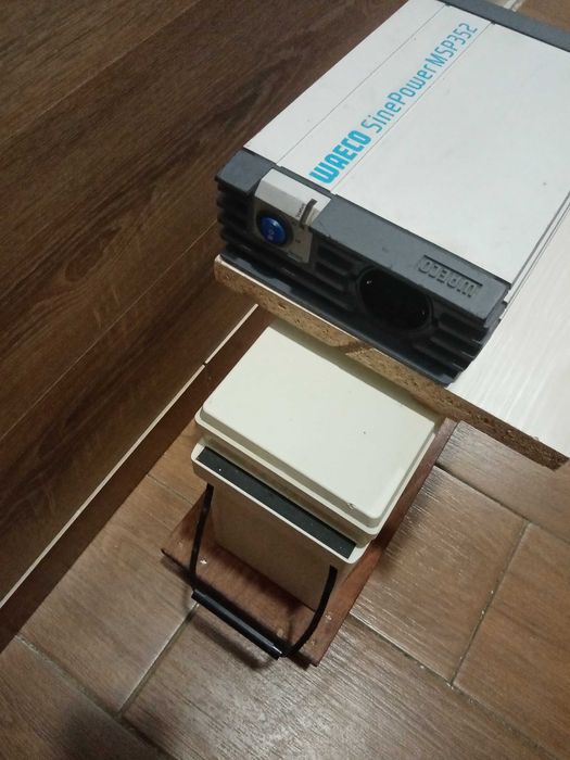 плата неробоча 352вати пік 700 чистий синус