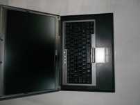 Laptop DELL Latitude D830
