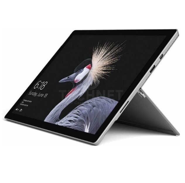 Microsoft Surface pro 4 i5 256gb 8 gb RAM