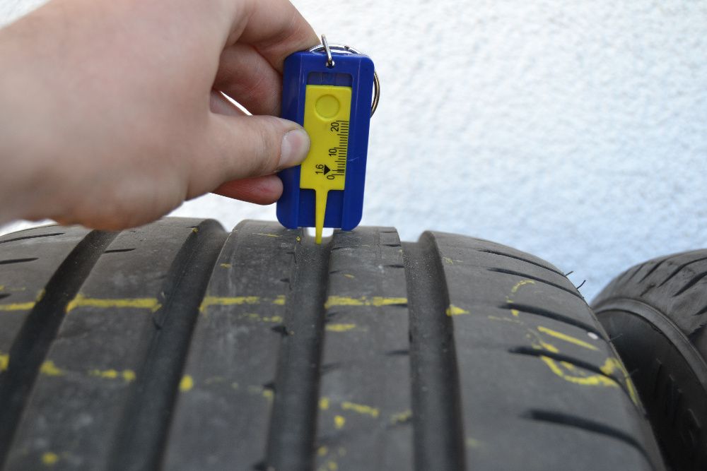 1x 235/45r17 Goodyear Eagle F1 235/45-17 sztuka