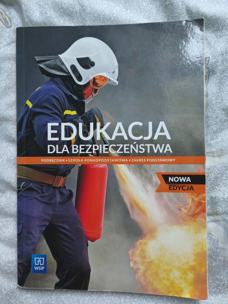EDB podręcznik WSiP