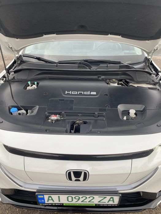 Honda e:NS1        .