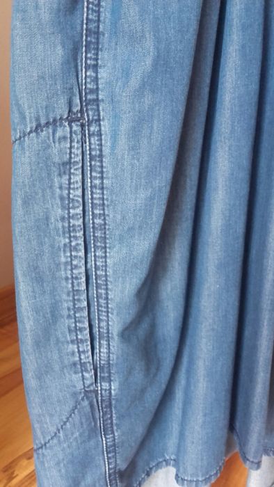 Letnia sukienka H&M jeansowa ciążowa