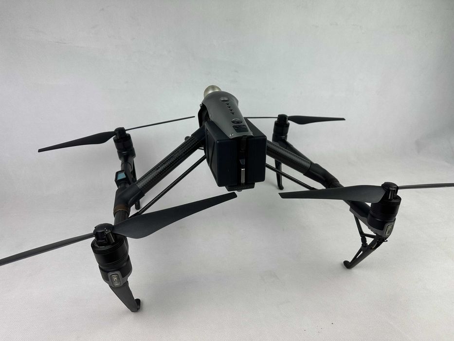 DJI Inspire 2 ProRes z dwoma kontrolerami –możliwość rozbudowy zestawu