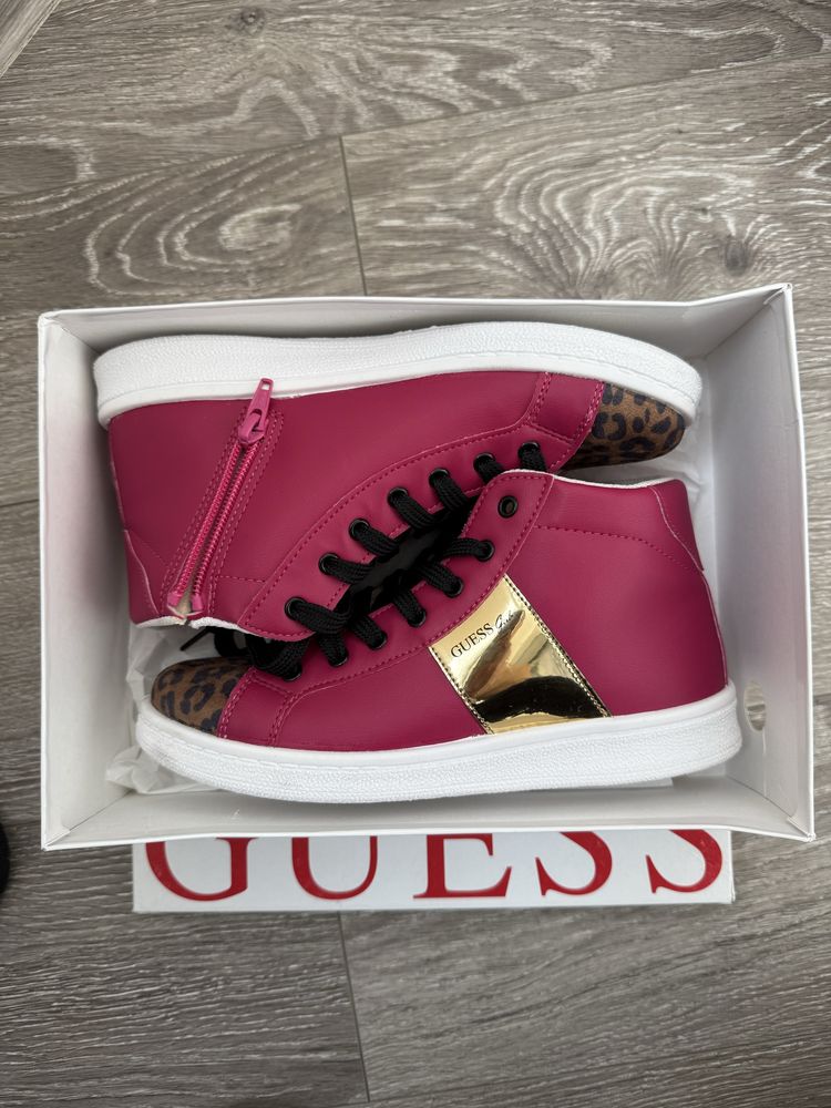 Кросівки хайтопи Guess, 37 розмір