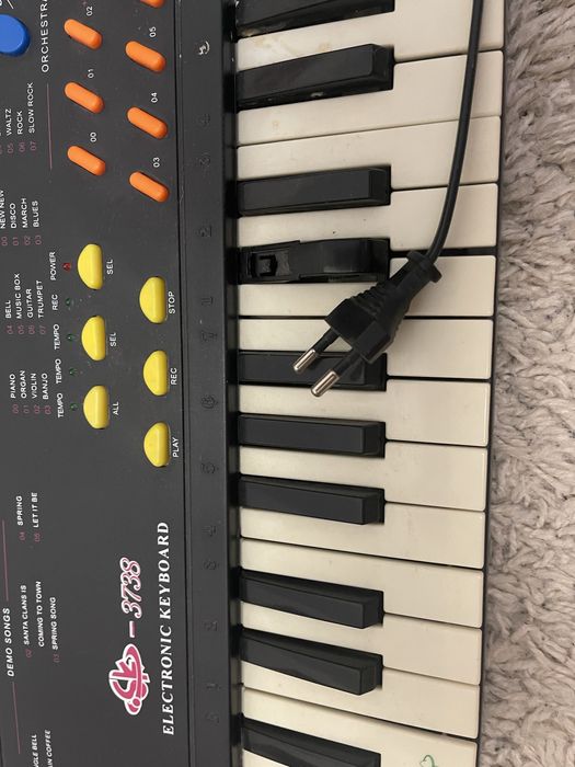 Дитяче піаніно,з мікрофоном