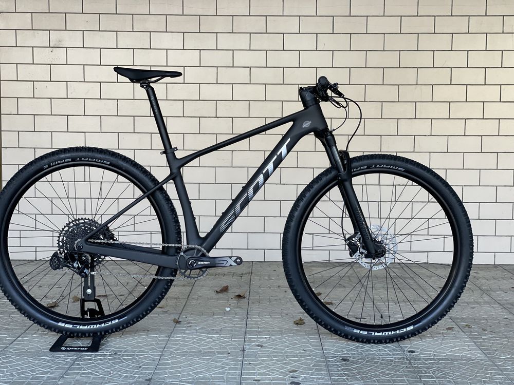 Nova Scott Scale 940 / Carbono