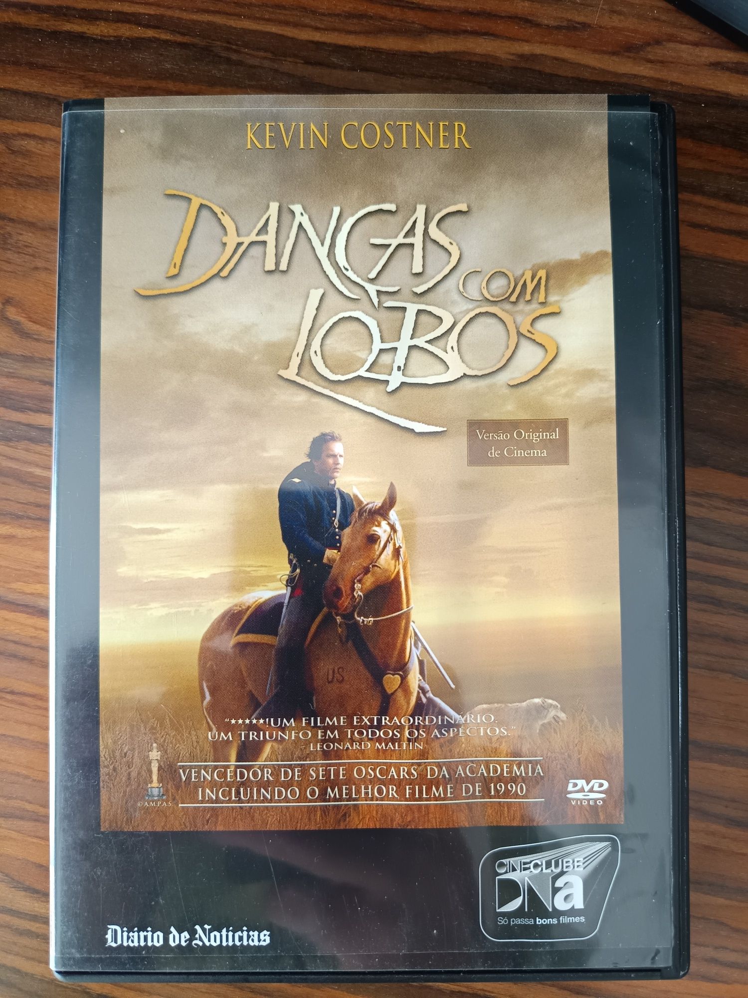 DVD dança com lobos