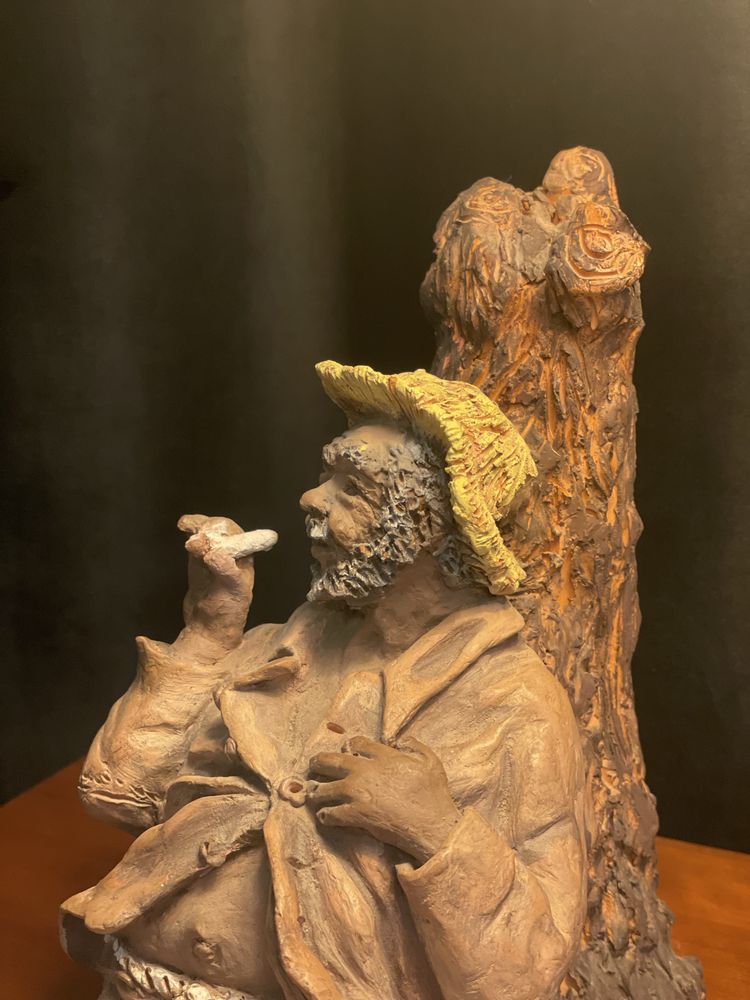 Escultura assinada da ceramista lurdes vieira