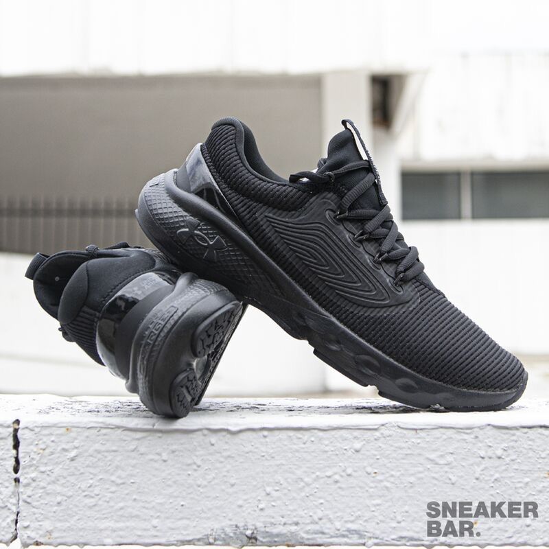 Кроссовки Under Armour Charged Vantage 2. Размер 42-47,5