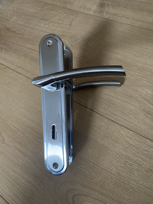 Klamka szyld klucz x 5 WC x1