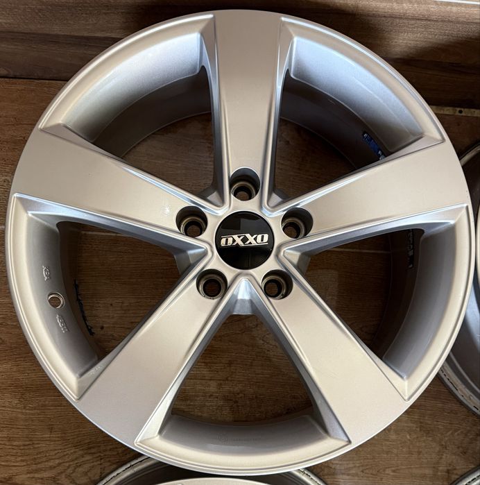 OXXO R17 5x114.3 диски Mazda 6 CX-5 Toyota Camry RAV4 Honda CR-V