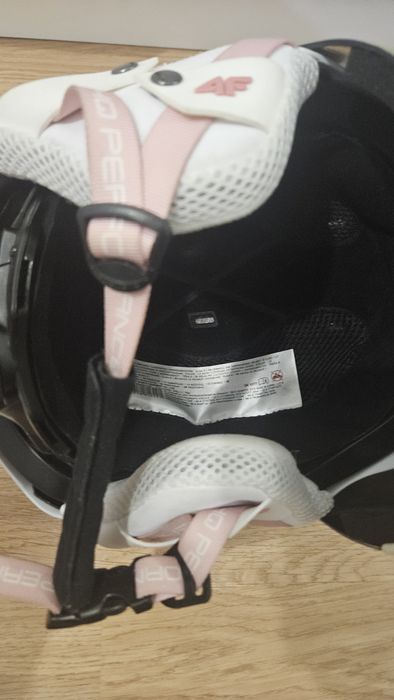 Kask narciarski damski 4F