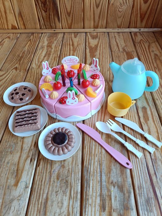 Святковий торт на липучках