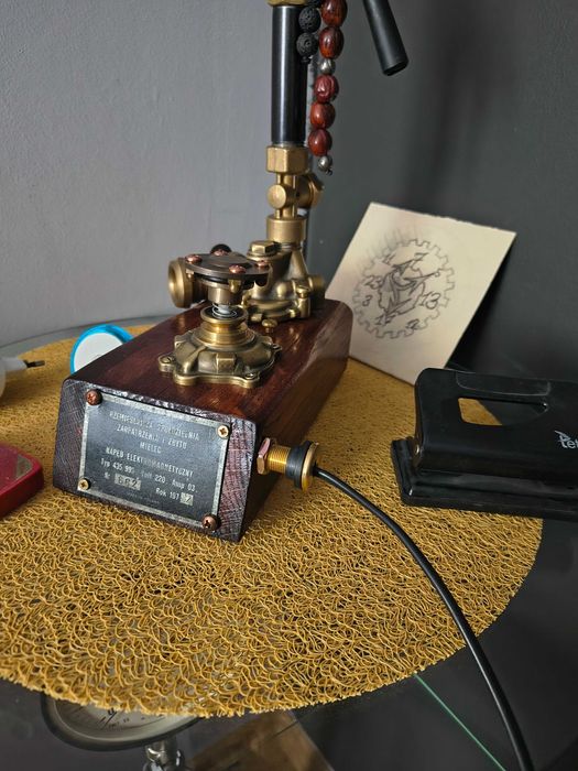 Sprzedam lampkę nocną