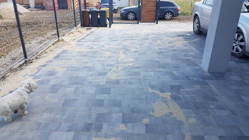 Kompleksowe usługi brukarskie, usługi minikoparką