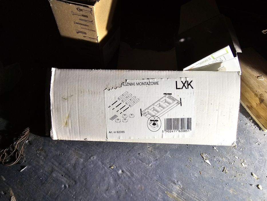 Fakro LXK, zestaw do montażu schodów