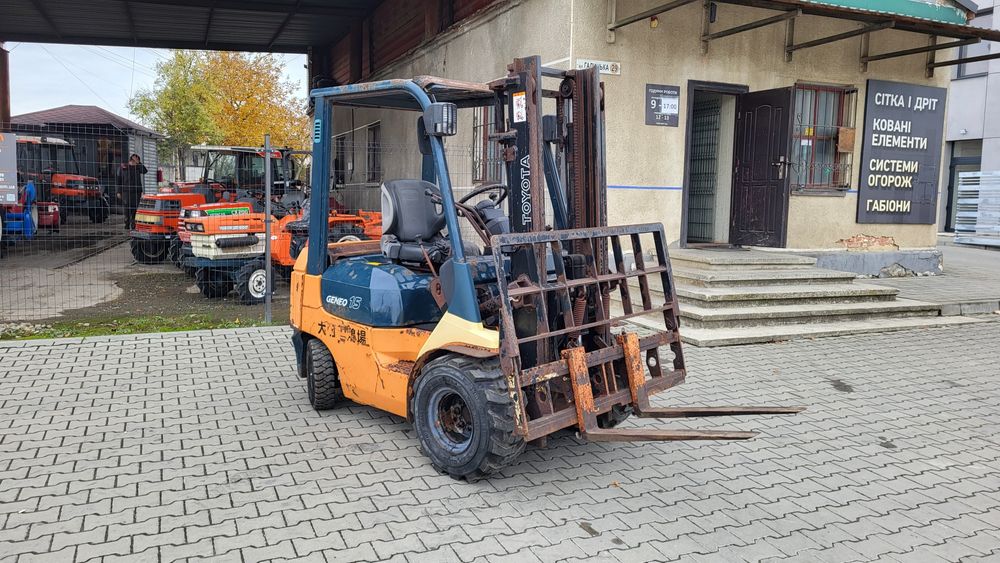 Навантажувач Toyota GENEO 15 (7FD15)