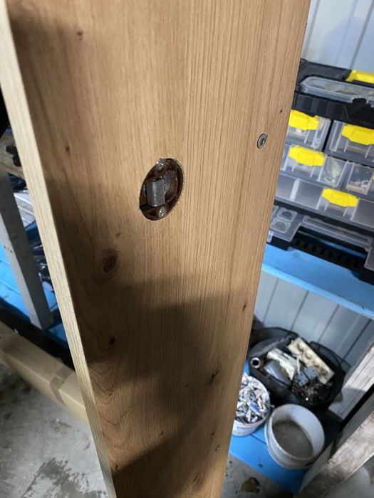 Dwie półki na ściane /jak nowe/ zawieszane