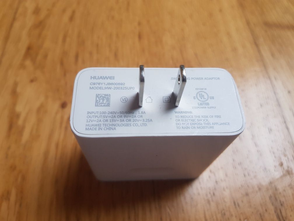 Huawei carregador Rápido 20v 3.25A USB-C