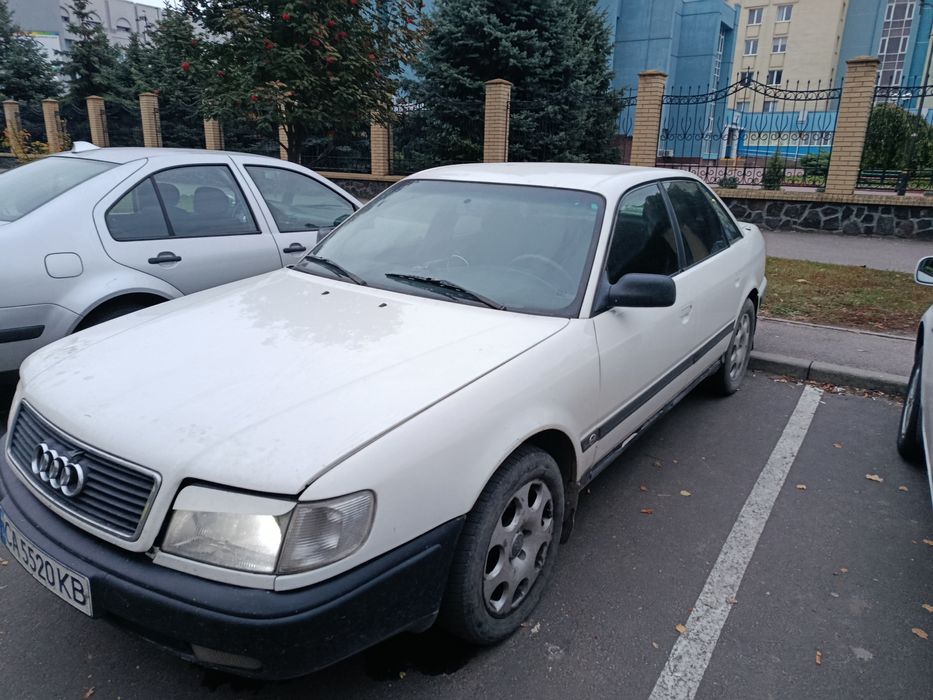 Ауді 100 с4 1993Р