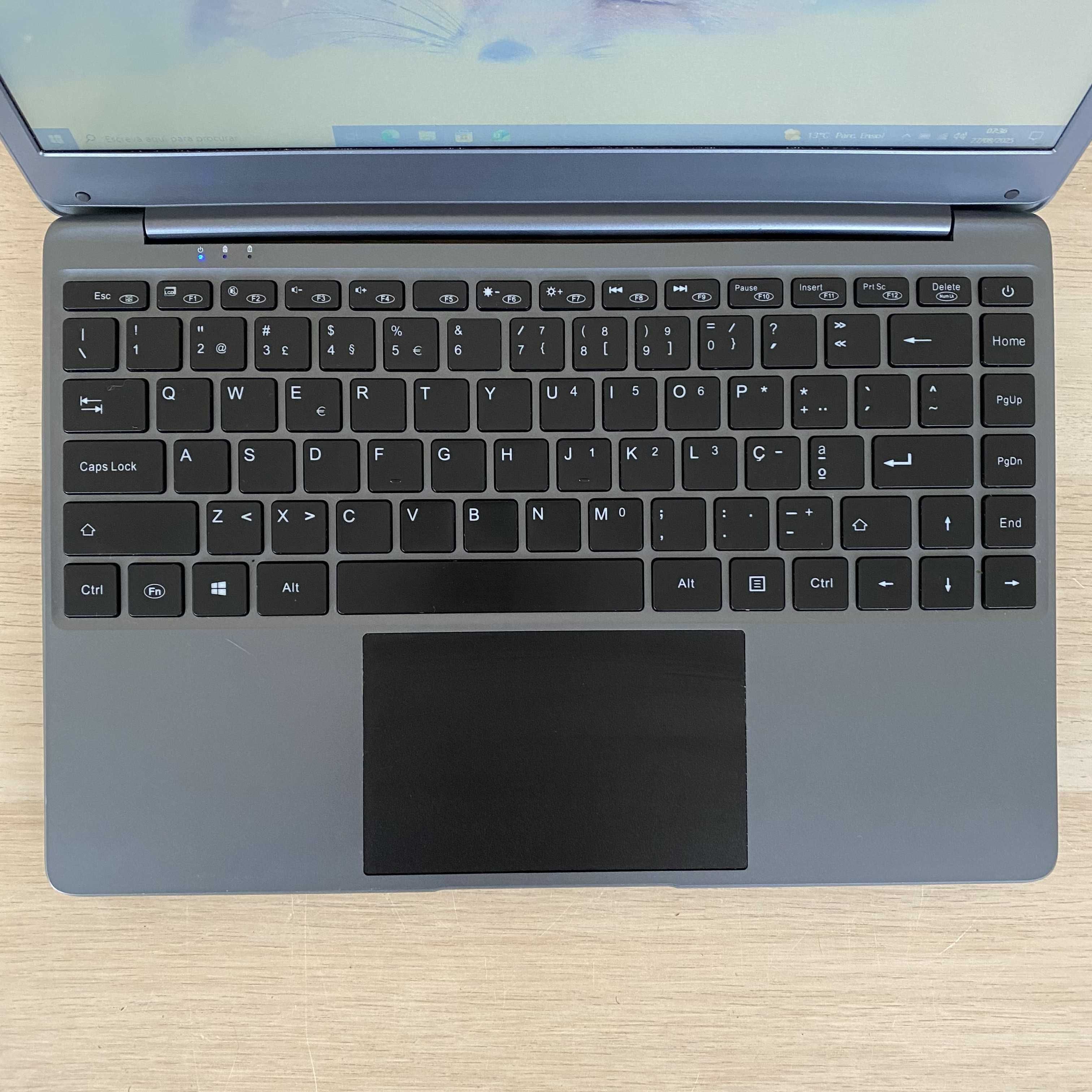 Computador portátil Insys 14" i5 8/256gb SSD m.2