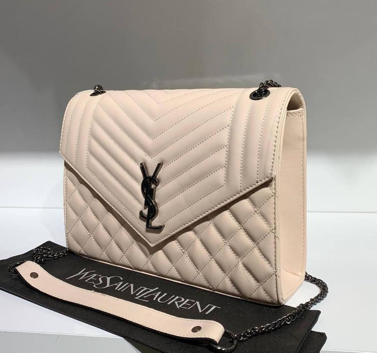 Piękna ysl grafit 28x32 cm