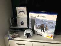 PS5 z napędem +dysk 1TB+2 pady + akcesoria – słuchawki - stan idealny
