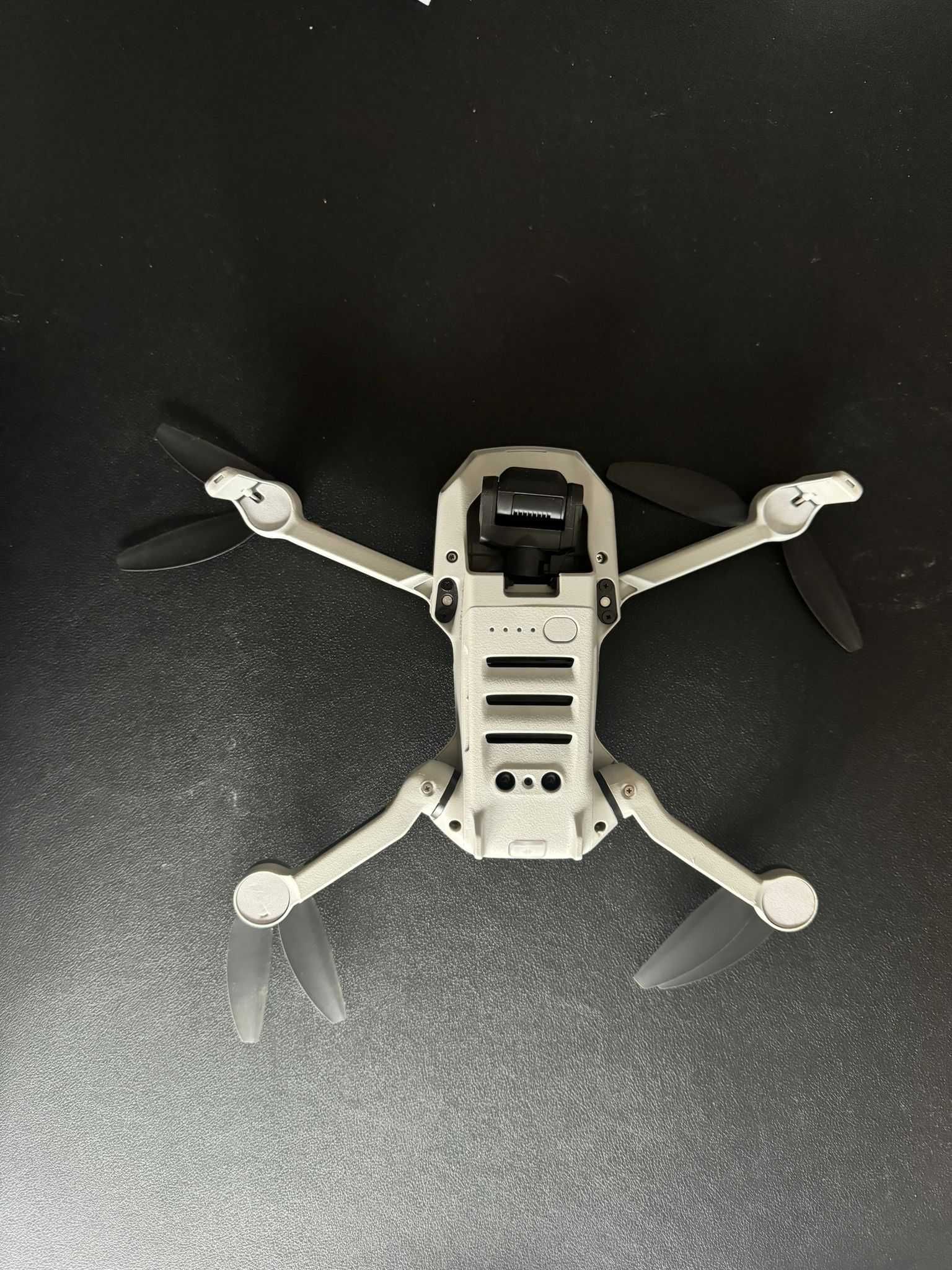 Drone mini 2 com Fly more combo (3 baterias + carregador) como novo!