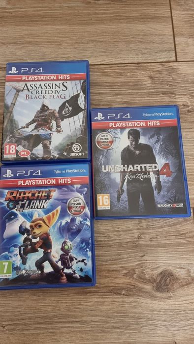 PlayStation 4 plus gry stan idealny