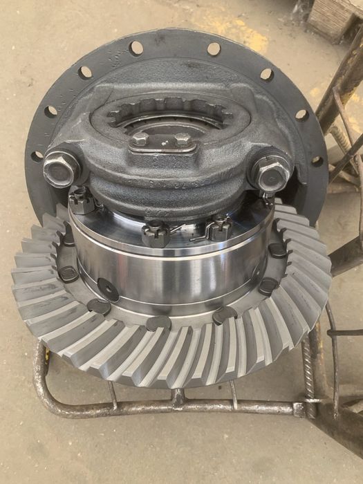 Редуктор Т-150, КАМАЗ, ГАЗ, Пром-опора, Полурама, КПП, Навіска