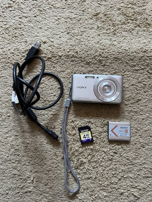 Sony Cybershot DSC-W710