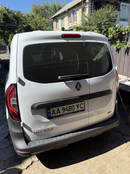 Renault Kangoo e-tech electric 2023