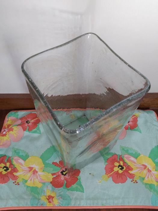 Vasos em vidro fosco