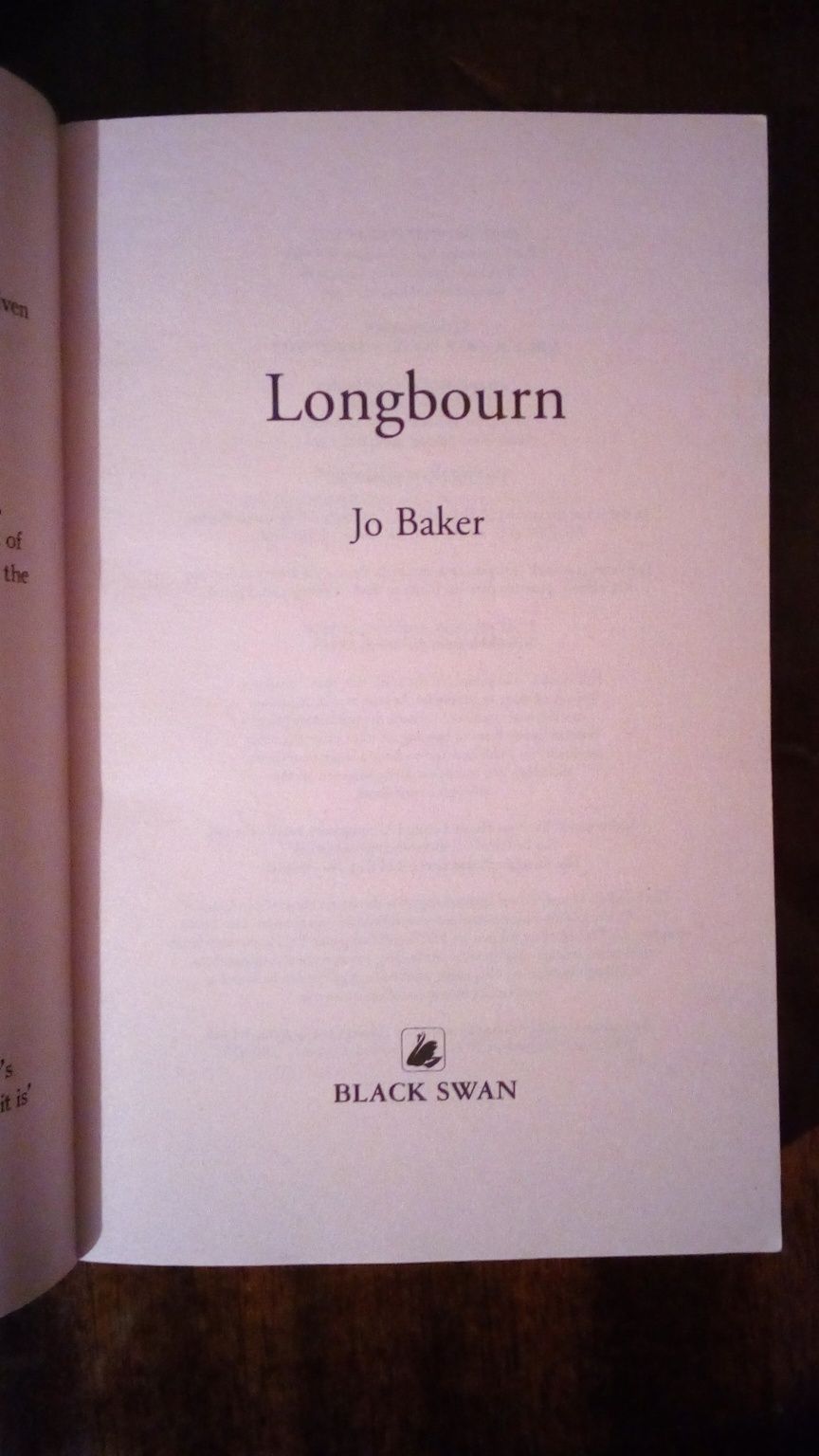 Продам книгу на англ. языке Jo Baker "Longbourn".