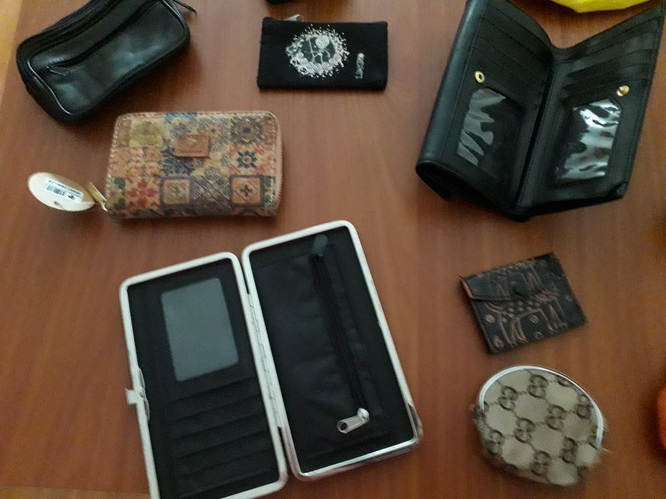 Carteiras/porta moedas homem/senhora