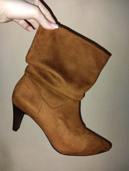 Замшеві черевики