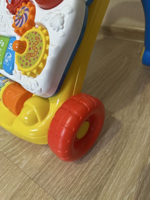 Дитячі ходунки Vtech з ігровою панеллю/толокар