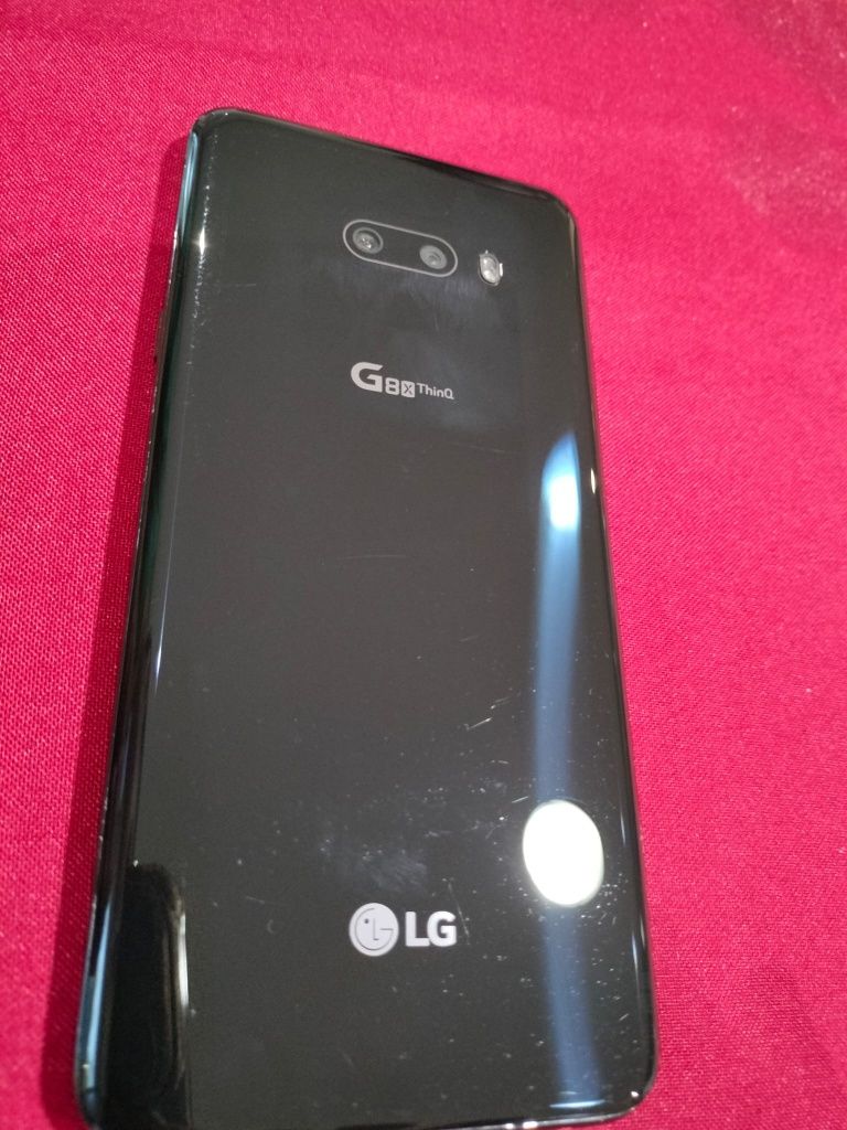 Telemóvel LG G8X com dual screen 6g