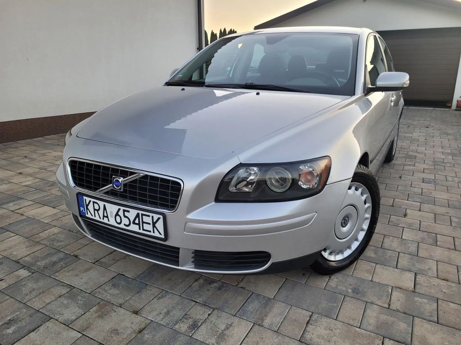 Volvo S40 Automat_Udokumentowany przebieg_Serwisowany do końca_Bezwypadkowy