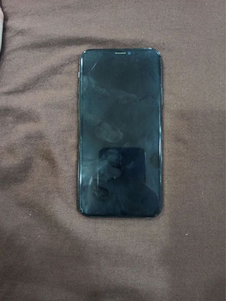 iPhone X на 256 гб б/у