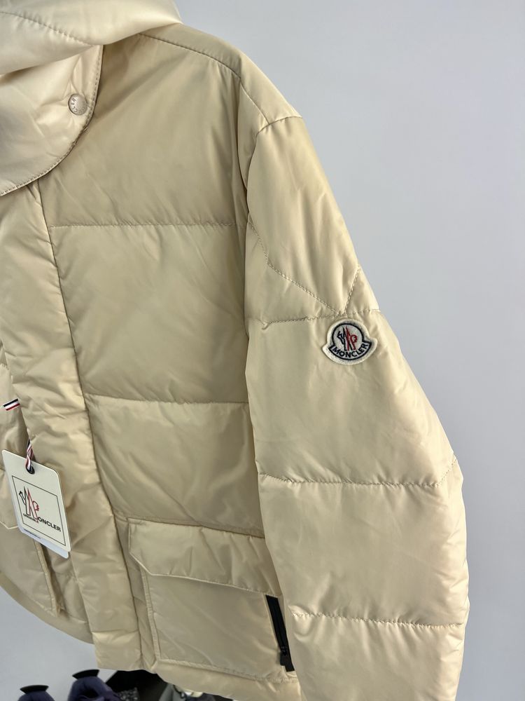 Куртка MONCLER Vintage Beige Jacket